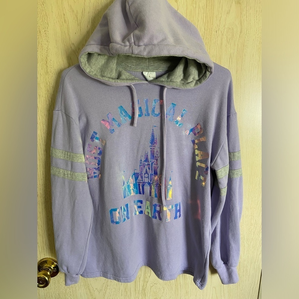 Disney Parks Happiest Place On Earth Iridescent Purple Hooded Sweatshirt Small